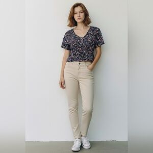 SO Navy Floral V-Neck Peplum Blouse